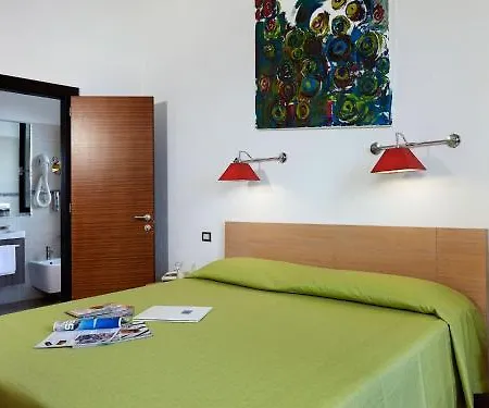 Cala Luna 3* קאלה גונונה