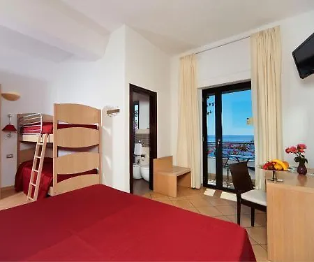 Hotel Cala Luna