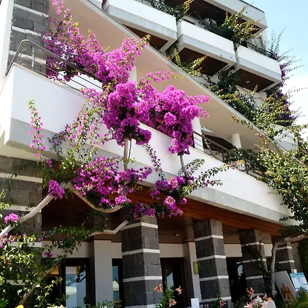Cala Luna Hotel