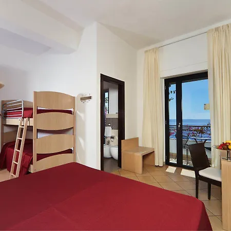 Cala Luna Hotel