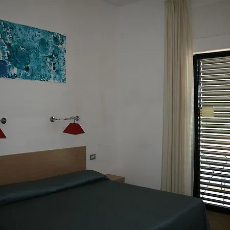 Cala Luna 3* קאלה גונונה