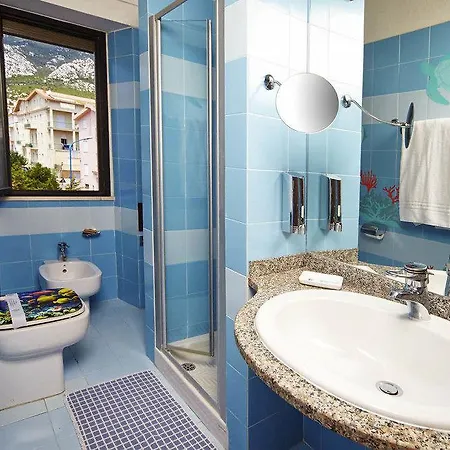 Cala Luna Hotel