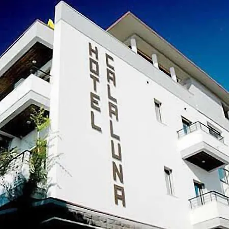 Cala Luna 3* كالا غونوني