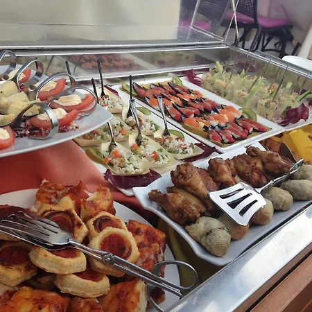 فندق Cala Luna كالا غونوني