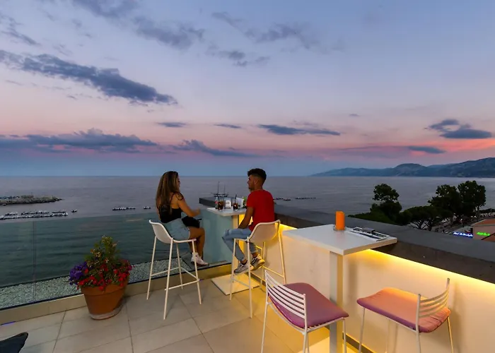 Cala Luna Szálloda 3*